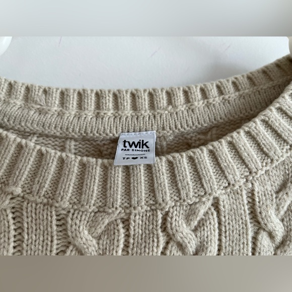 Simons oatmeal-coloured cable knit cropped sweater - Picture 3 of 4